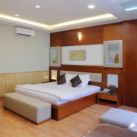 Thala Hotel Хошимин Экстерьер фото